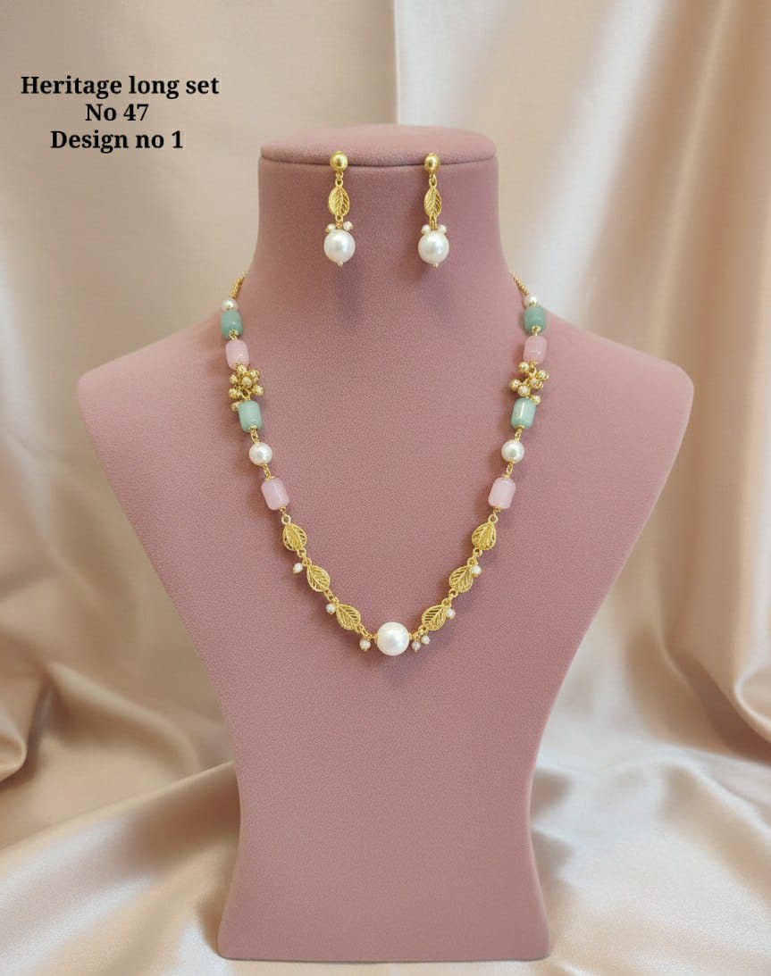 Minimal Pearl Necklace 64